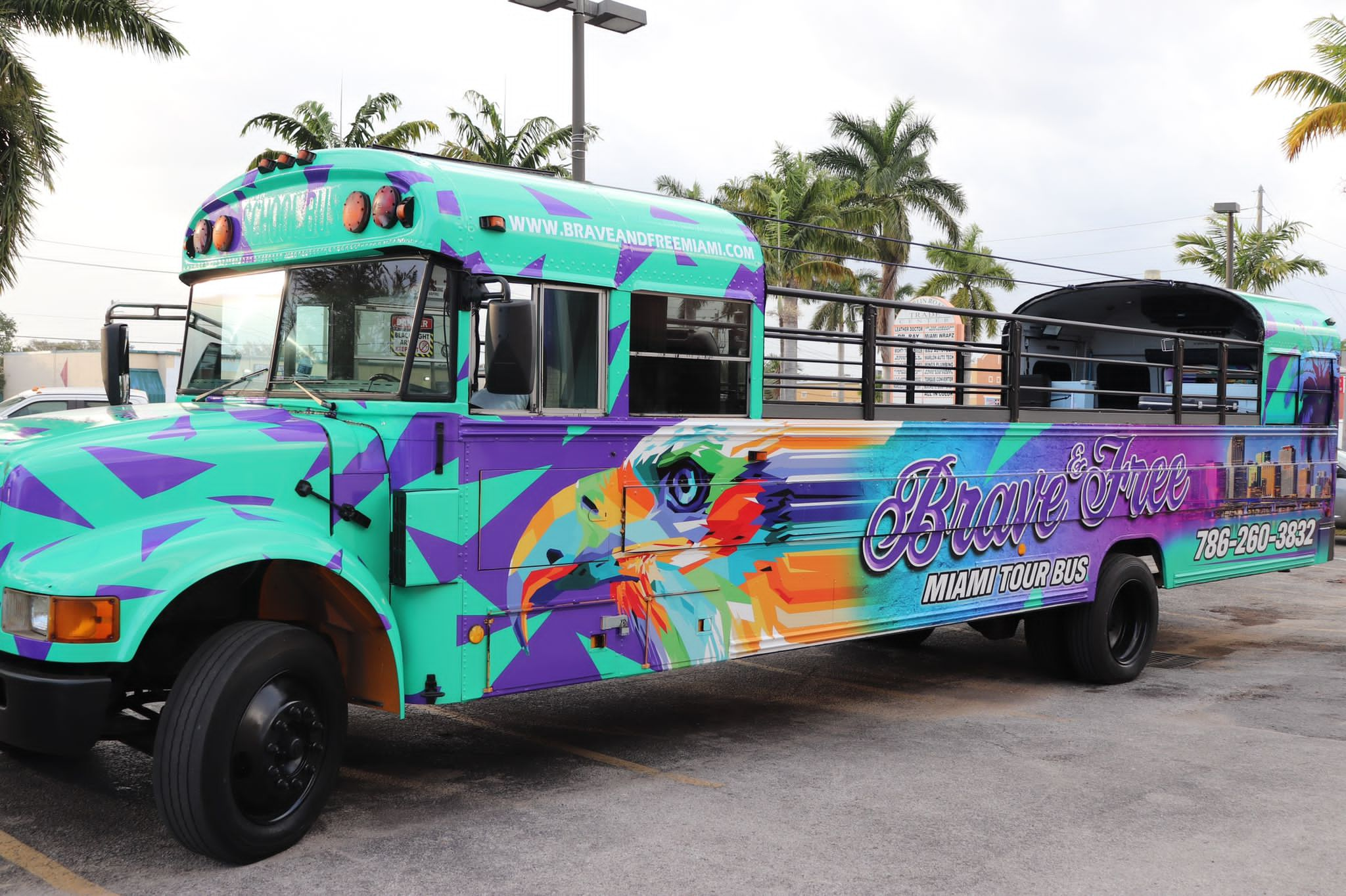 brave and free miami bus tour photos